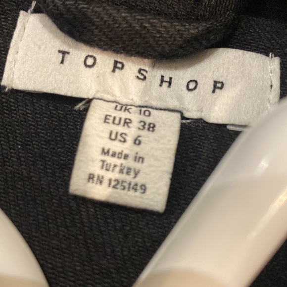 MOTO Cropped Denim Jean Jacket - Picture 4 of 4